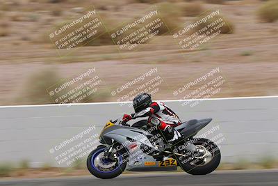 media/Jun-04-2022-WERA (Sat) [[b852bbbd55]]/Race 8 Superbike Expert Novice V7 HW/